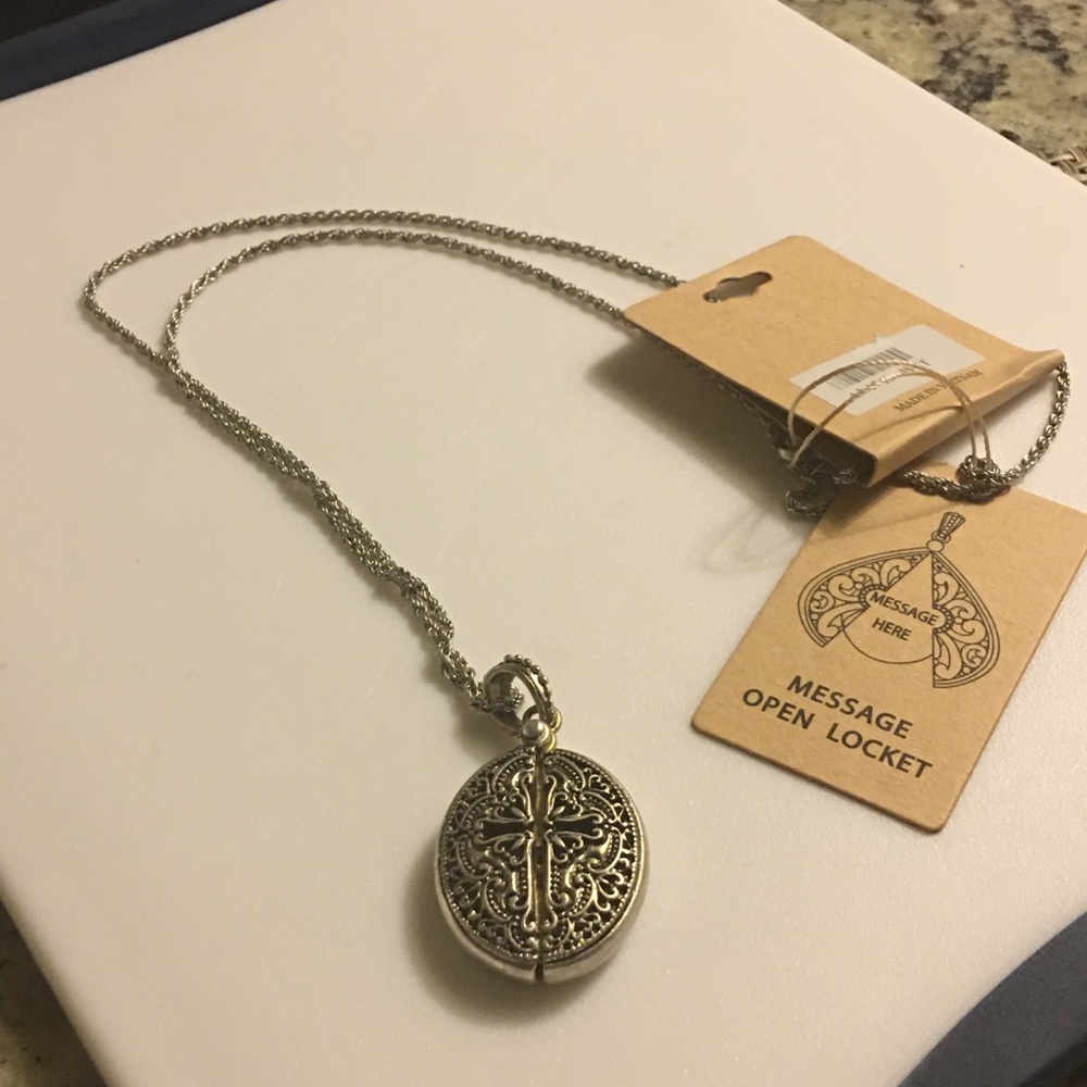 Scripture necklace❤️❤️❤️ - Picture 4 of 4